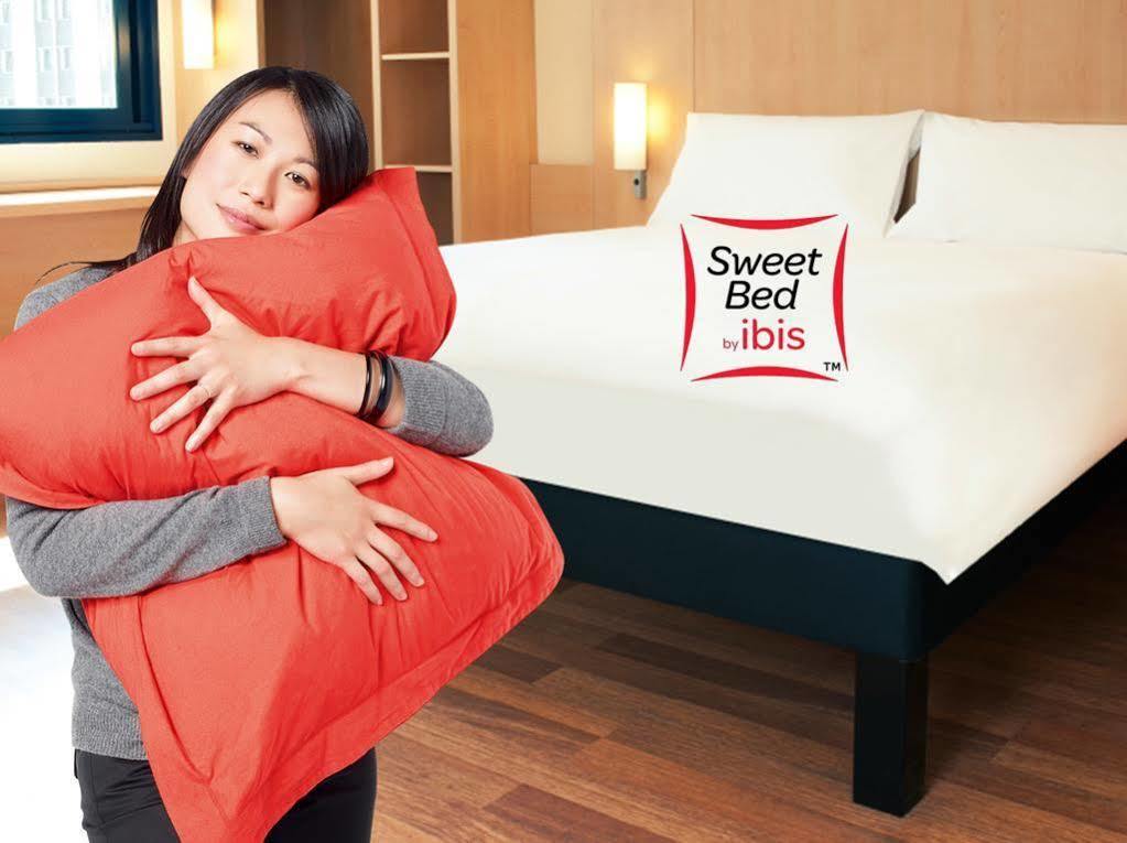 Ibis Ningbo Qianhu Plaza Hotel Exteriör bild